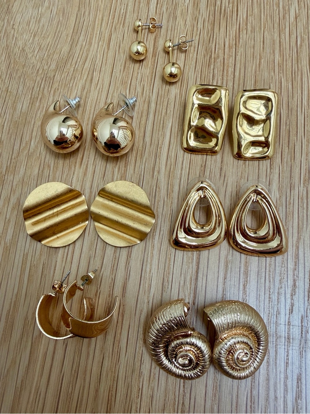 Chunky Gold Earrings Bundle of 7 Madewell J. Crew Hoops Studs Shells
